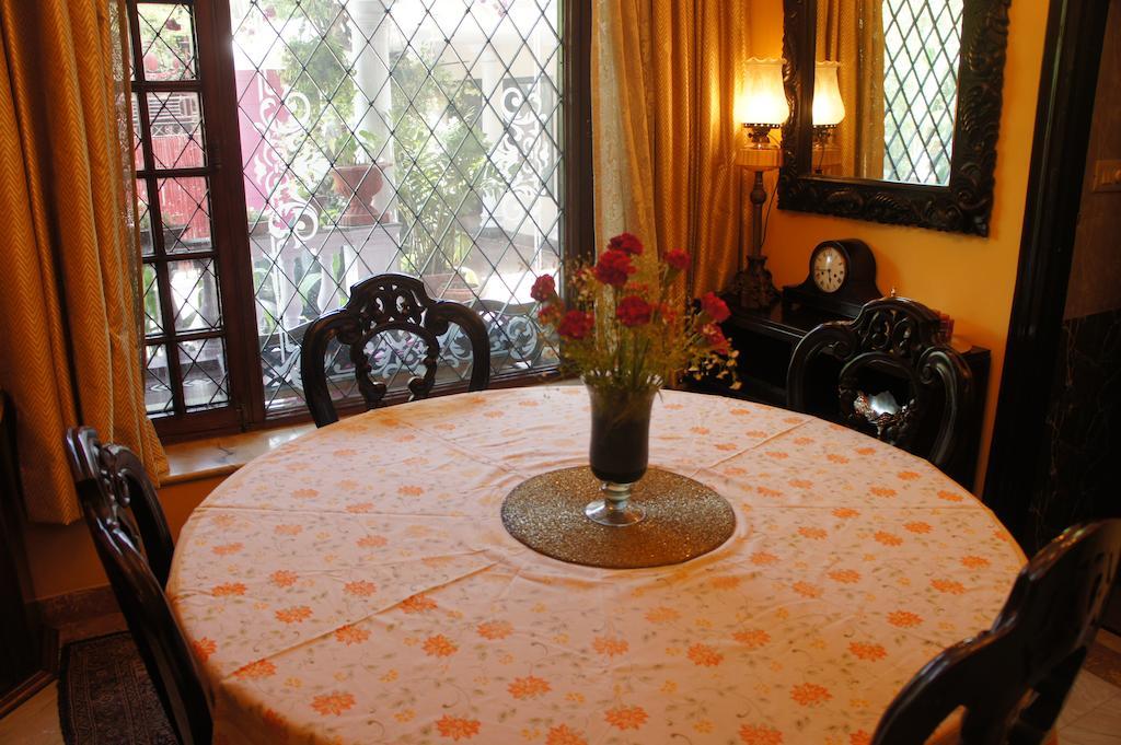 Sirohi House Új-Delhi Kültér fotó